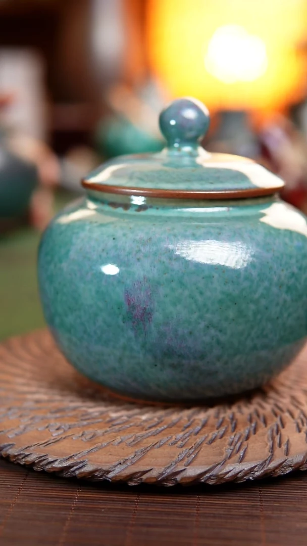 217*炉钧釉 绿 茶叶罐