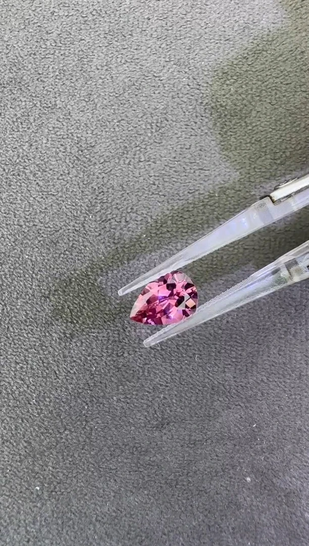 未镶嵌珠宝半成品碧玺1.83ct