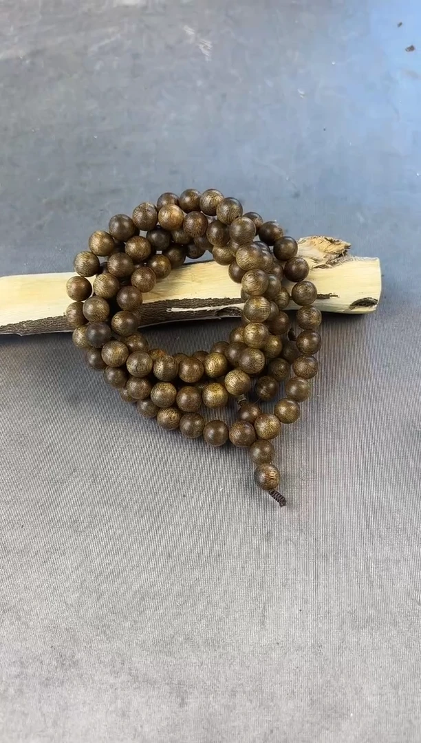 沉香沉香碎屑+芽庄白奇10圆珠多圈沉77克+多样性发一