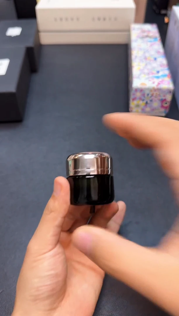 瓷片全新正品一件不留@@WR89