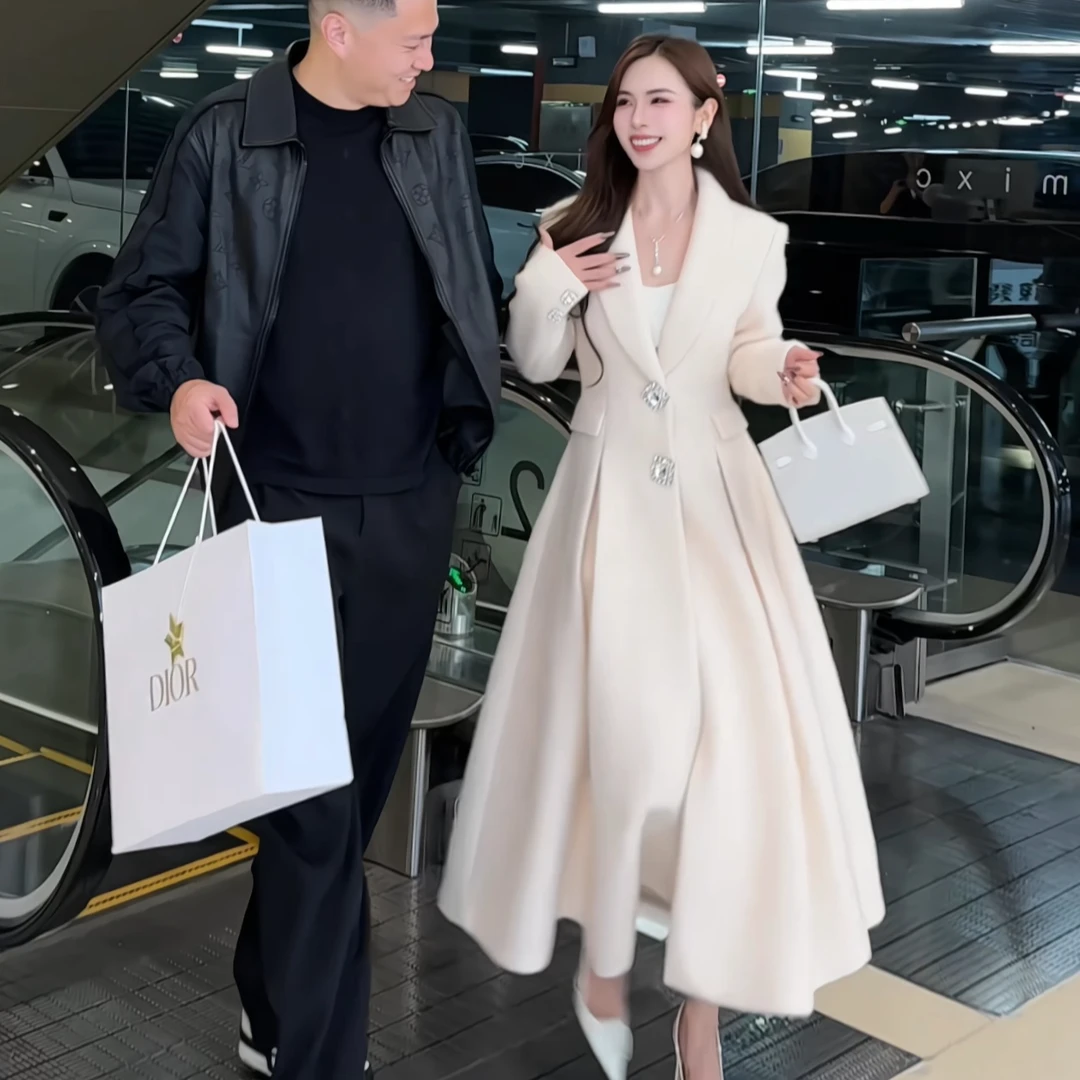 【冬装新款】DY55冬季时尚法式轻奢显瘦气质翻领束腰大衣长款