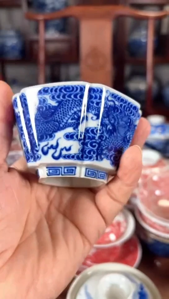 柴窑青花龙纹六方杯杯