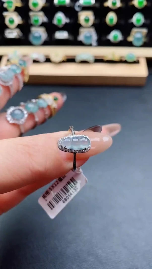 银S925镶嵌戒指翡翠1