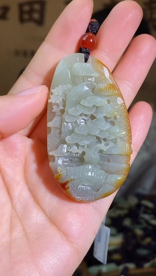 颈饰未镶嵌和田玉1