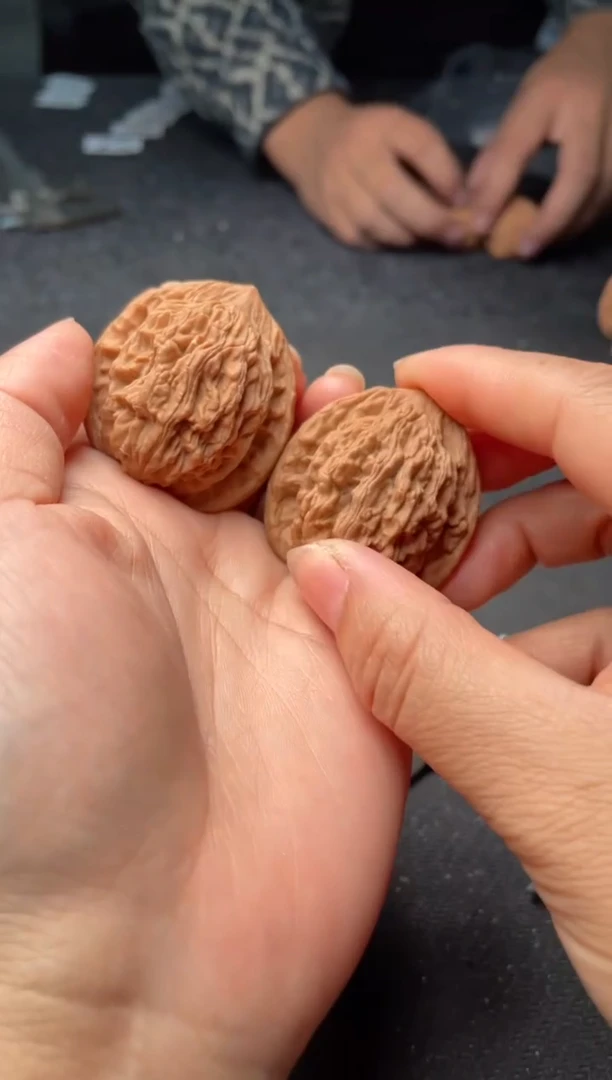 把件文玩核桃w356  麦虎 39尺