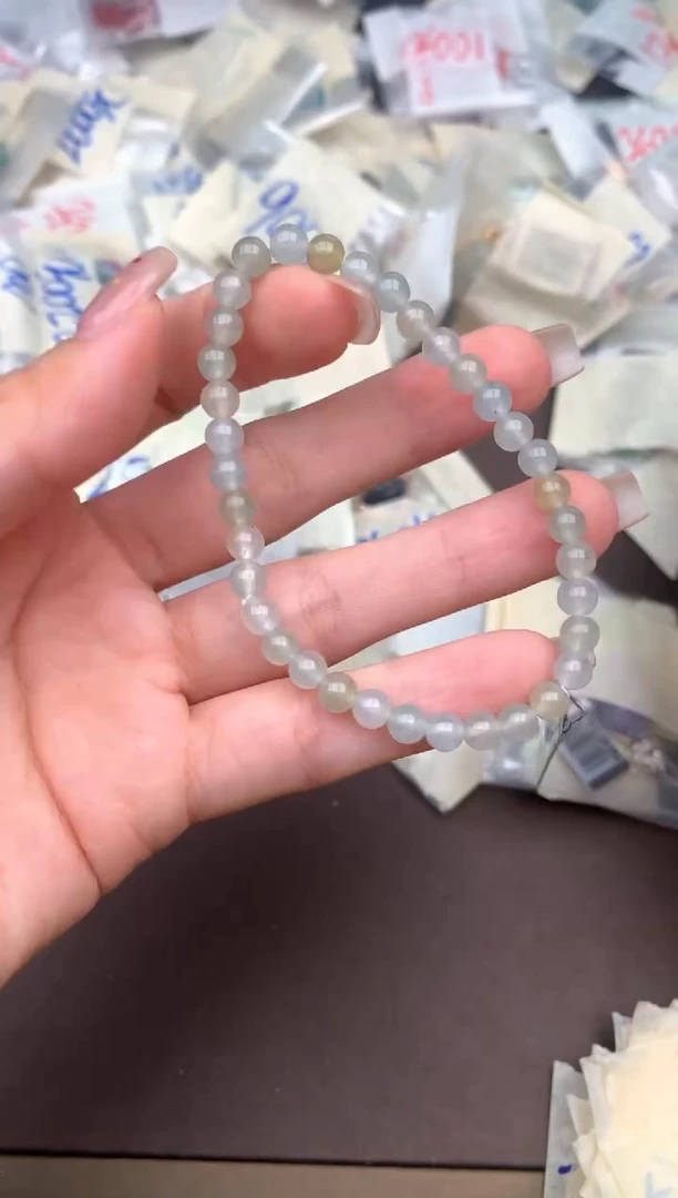 未镶嵌挂件翡翠一