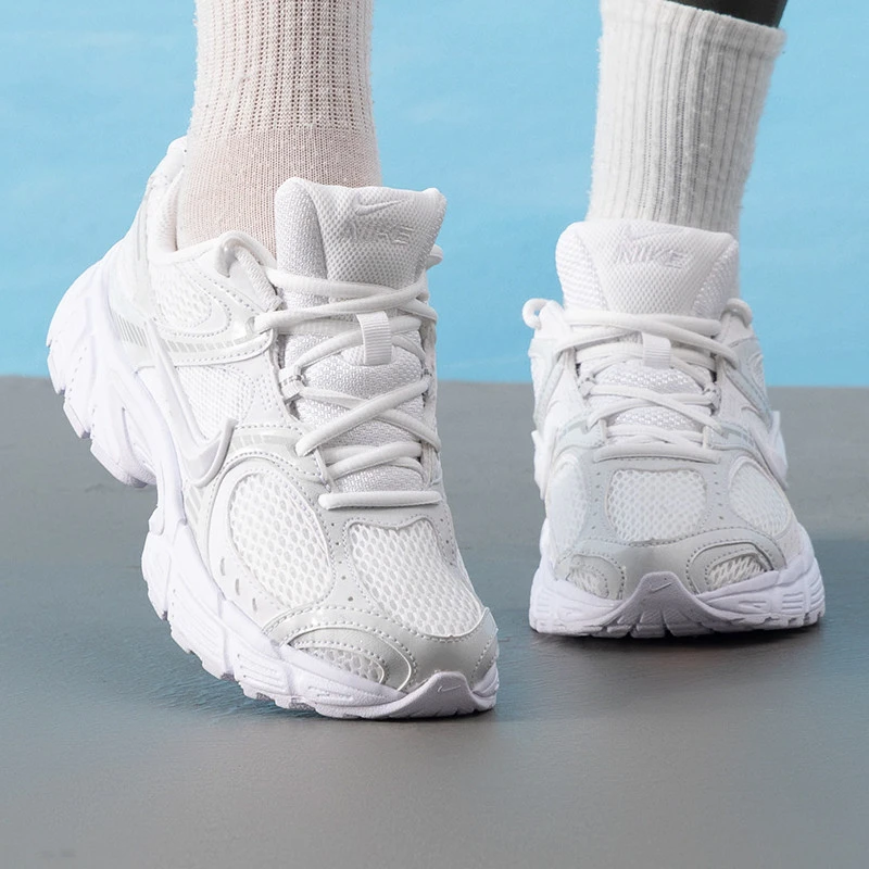 NIKE耐克女鞋2025夏季新款户外运动鞋子低帮透气耐磨休闲鞋HQ7901
