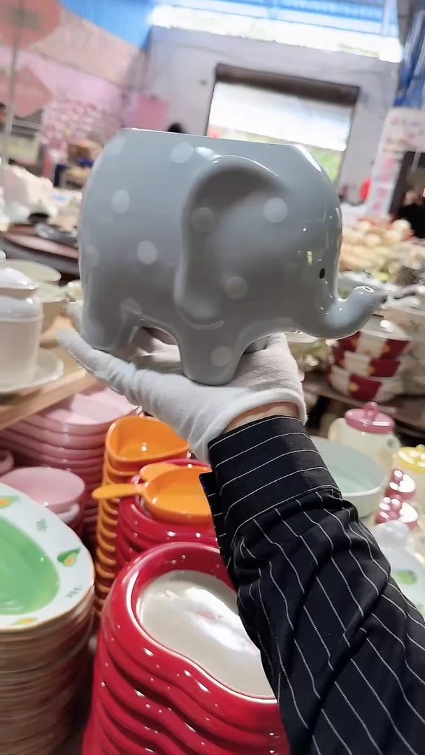 陶瓷大象 微瑕凑满20元包邮