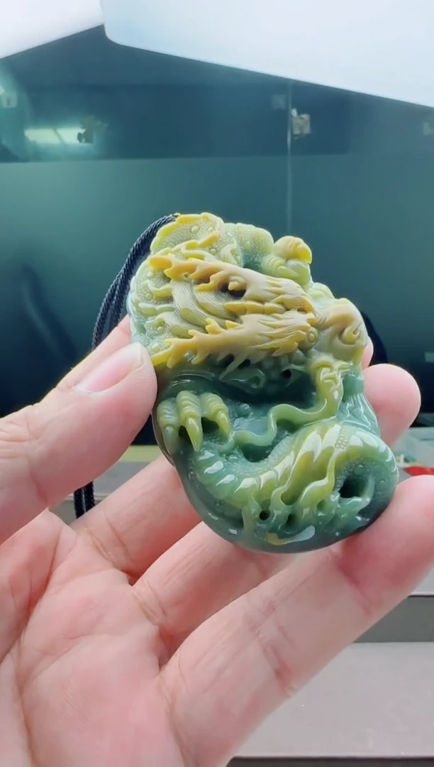 【闪购商品】翡翠颈饰未镶嵌111111111111