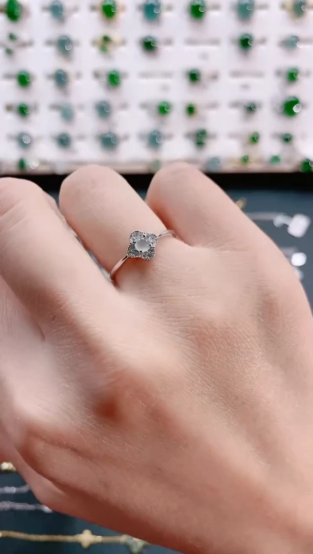 【闪购商品】翡翠戒指银S925镶嵌天然翡翠