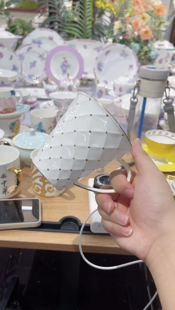 45%以上骨粉骨瓷马克杯