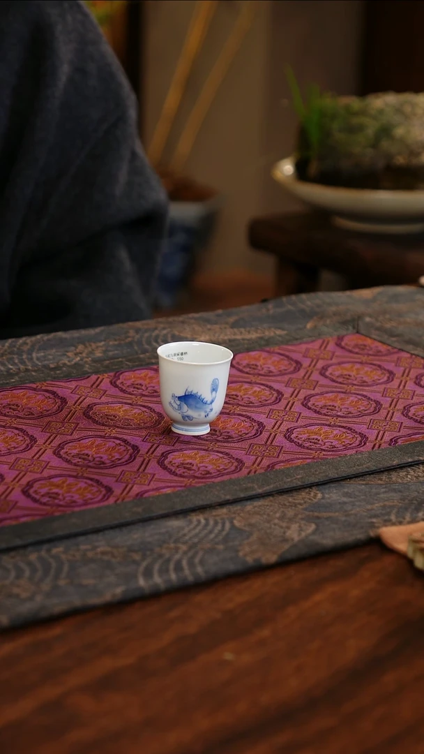 【闪购商品】杯子青花斗彩以和为贵闻香杯