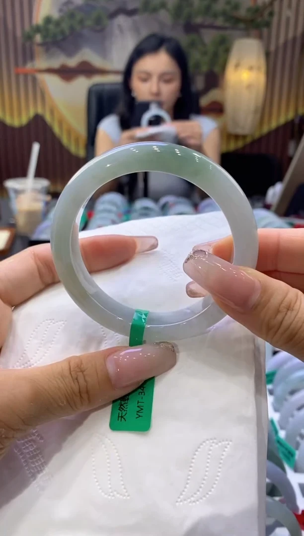 翡翠手镯未镶嵌00005949