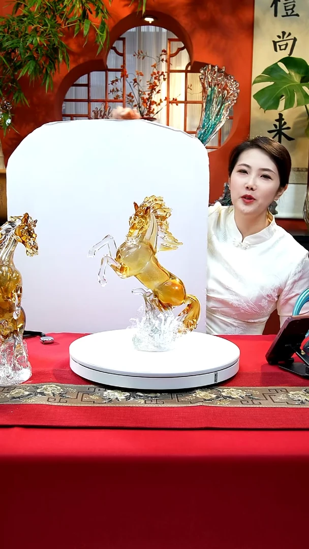 手工艺品琉璃金立马