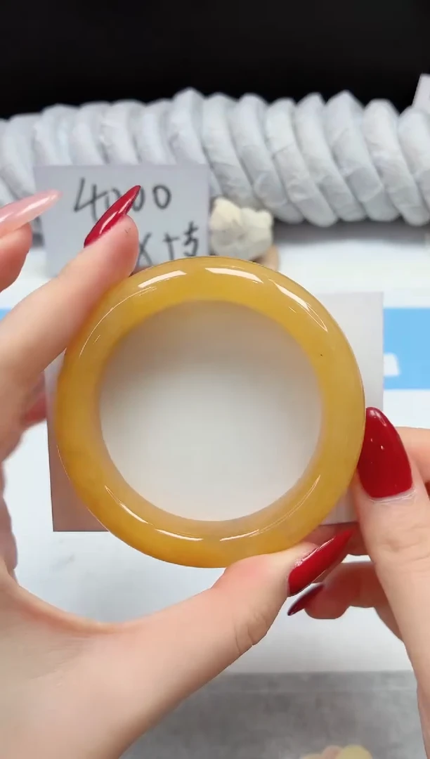 未镶嵌手镯石英质玉139/黄龙57.2