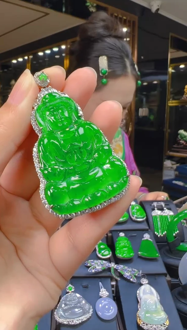 翡翠银S925镶嵌吊坠(赠链)008（多样性发其一）