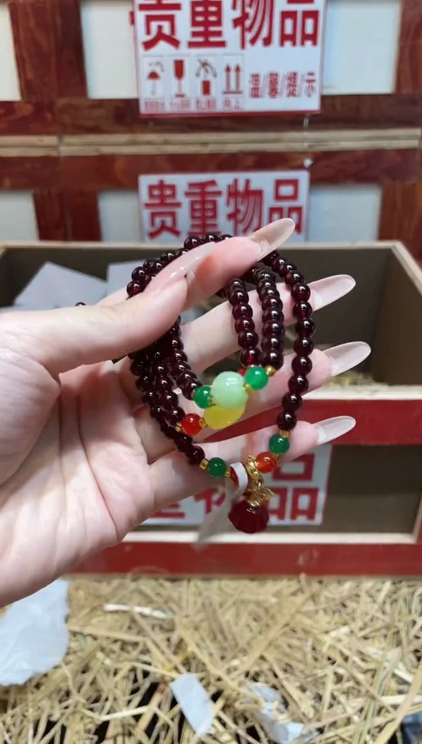 精品手串闪购链接（多样性发其一）￥