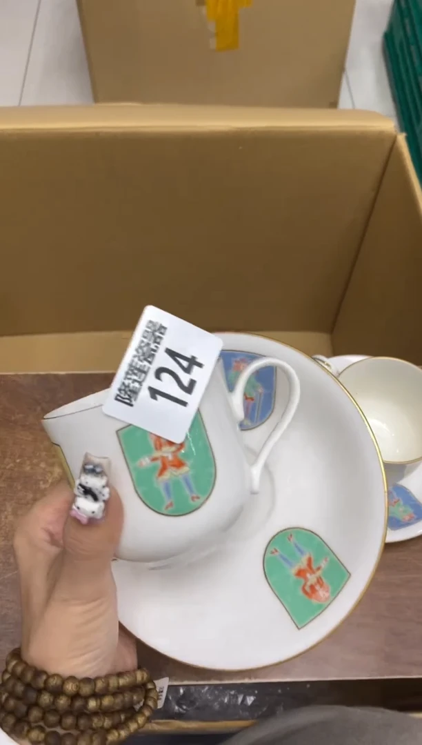瓷片隆莲瓷器欢迎大家