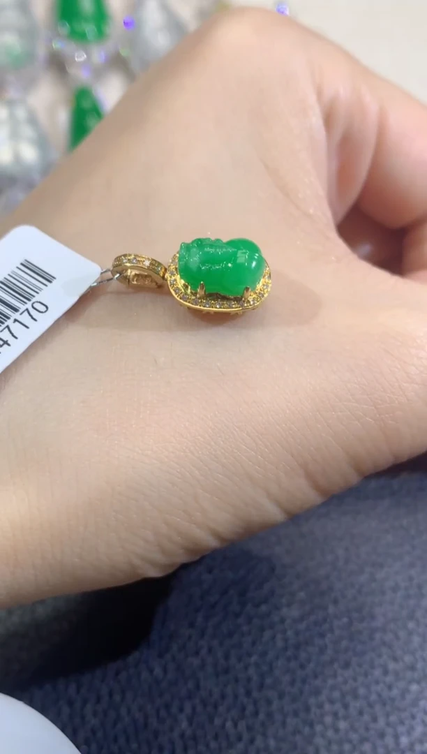 吊坠(不含链)18K金镶嵌翡翠A26翡翠