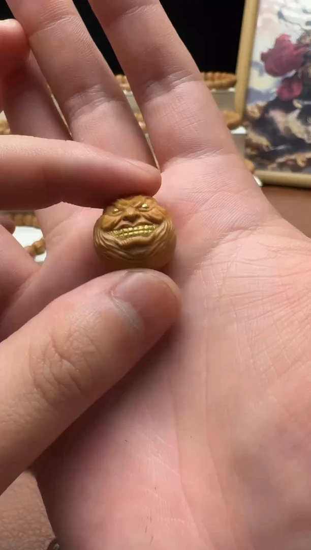 吊坠猴头核桃单颗雕刻