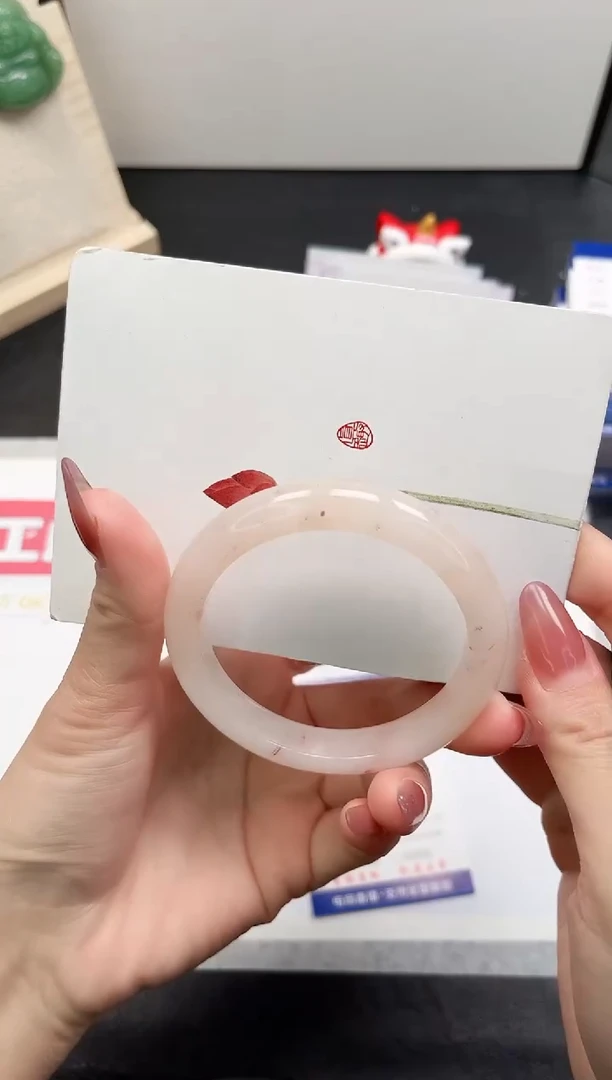 【闪购商品】石英质玉手镯未镶嵌51-56