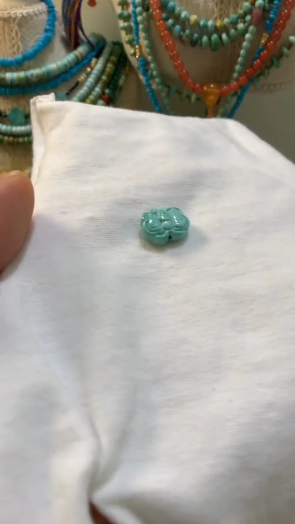 未镶嵌绿松石珠宝奇石9*12*4.8mm蝴蝶