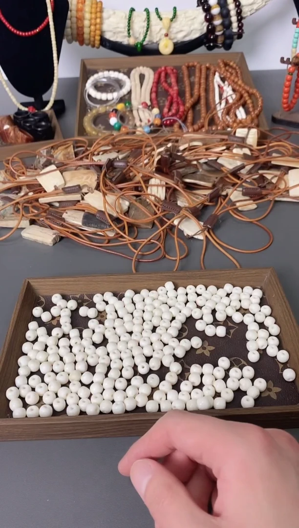 橄榄核吊坠猛犸独独9*8单珠