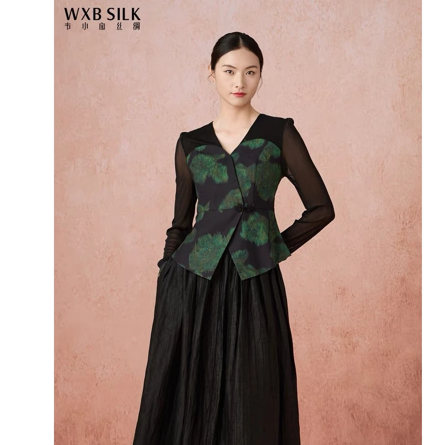 韦小宝2024秋提花色织厚织物香云纱小衫2431101010