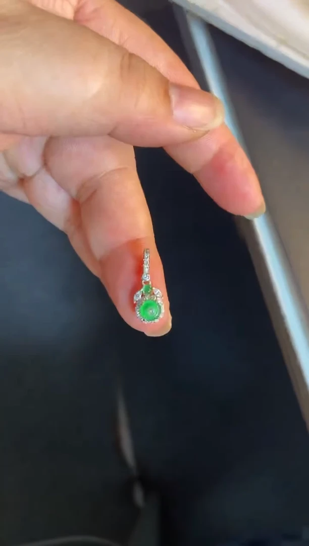 吊坠(不含链)银S925镶嵌翡翠1