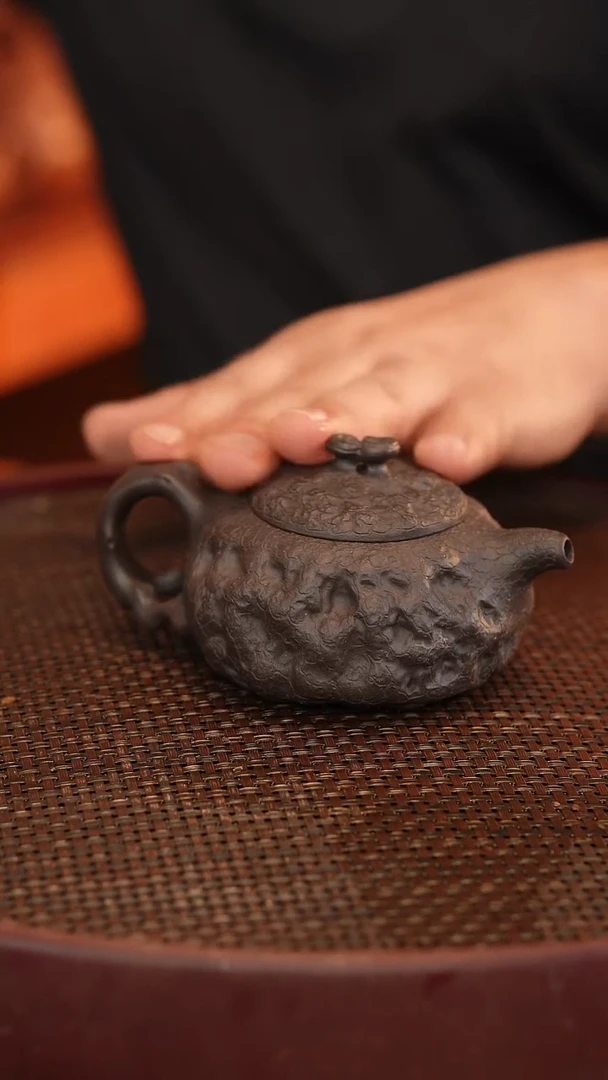 茶壶紫砂180cc 黑泥 供春