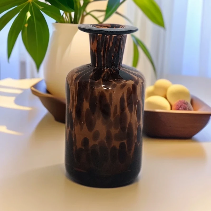 55琥珀黑点玻璃花瓶（有瑕疵慎拍）