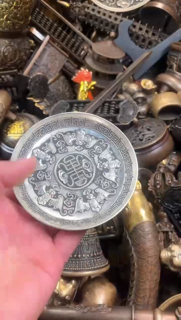 精美铜器点击下单