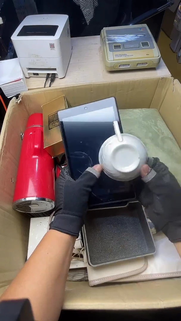 情*＆二手商品不退不换