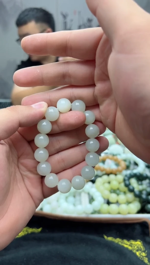手串未镶嵌和田玉白玉14