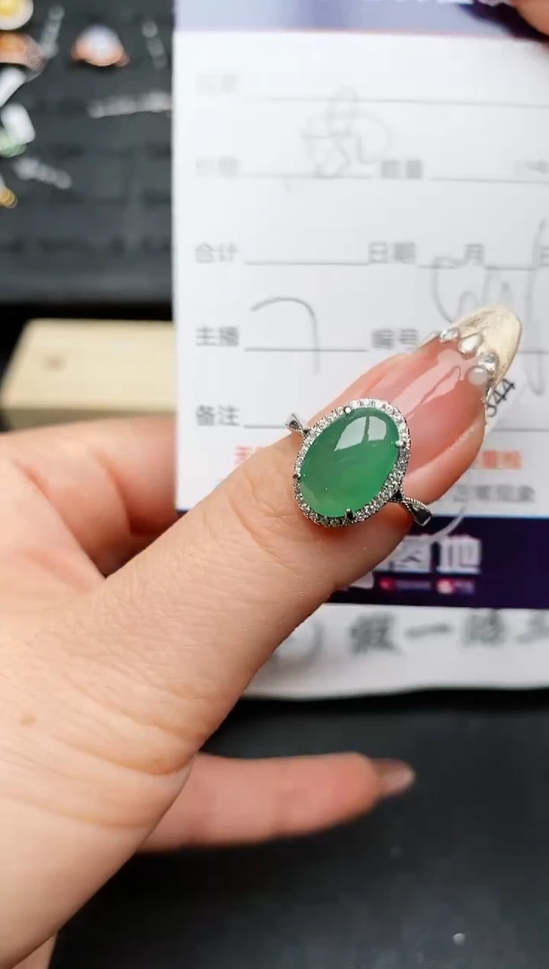 【闪购商品】翡翠戒指银S925镶嵌............