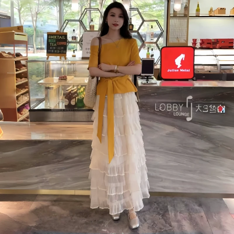 拉夏贝尔时尚套装女2025夏季新款设计感短袖露肩上衣半身裙两件套