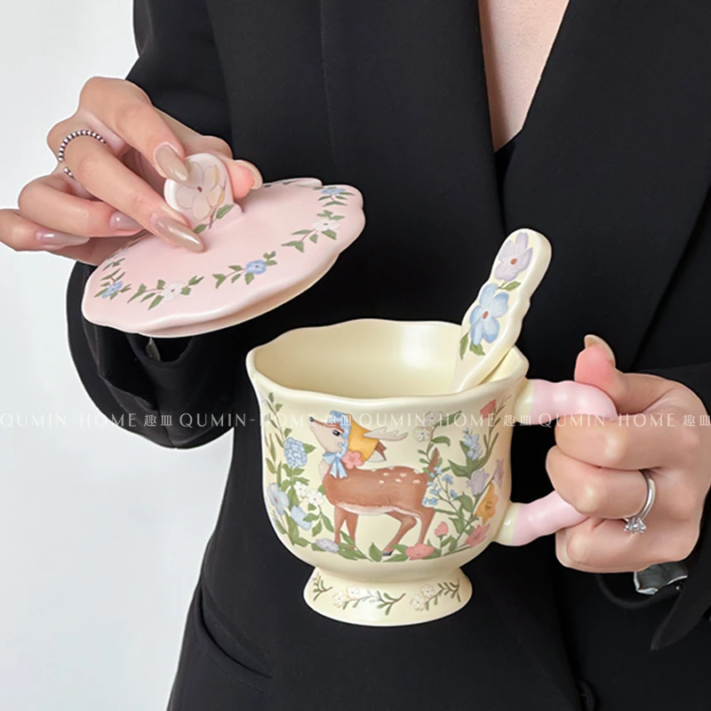 家用陶瓷水杯带盖勺子马克杯女生卡通可爱大容量杯子生日礼物情侣