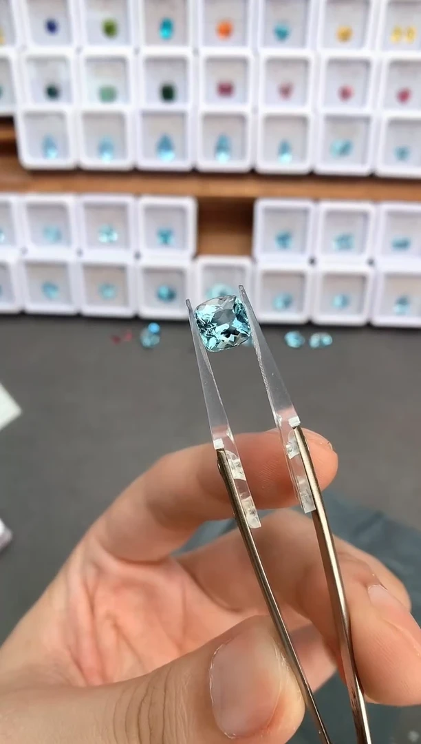 未镶嵌裸石定制海蓝宝石2.76ct 圣玛 03047