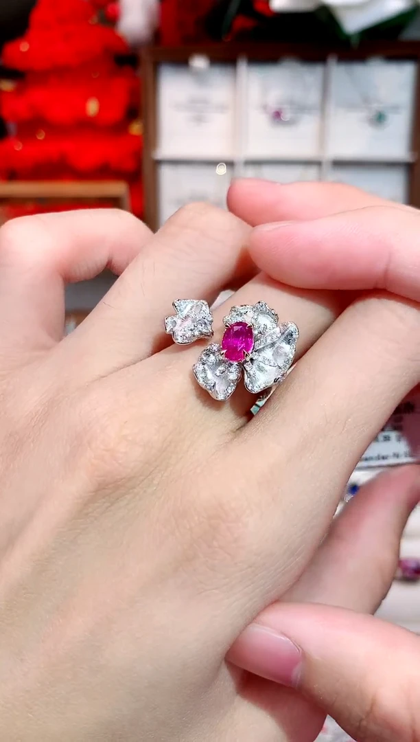 戒指彩色蓝宝石18K金镶嵌1.07ct/天然宝石/七天无理由