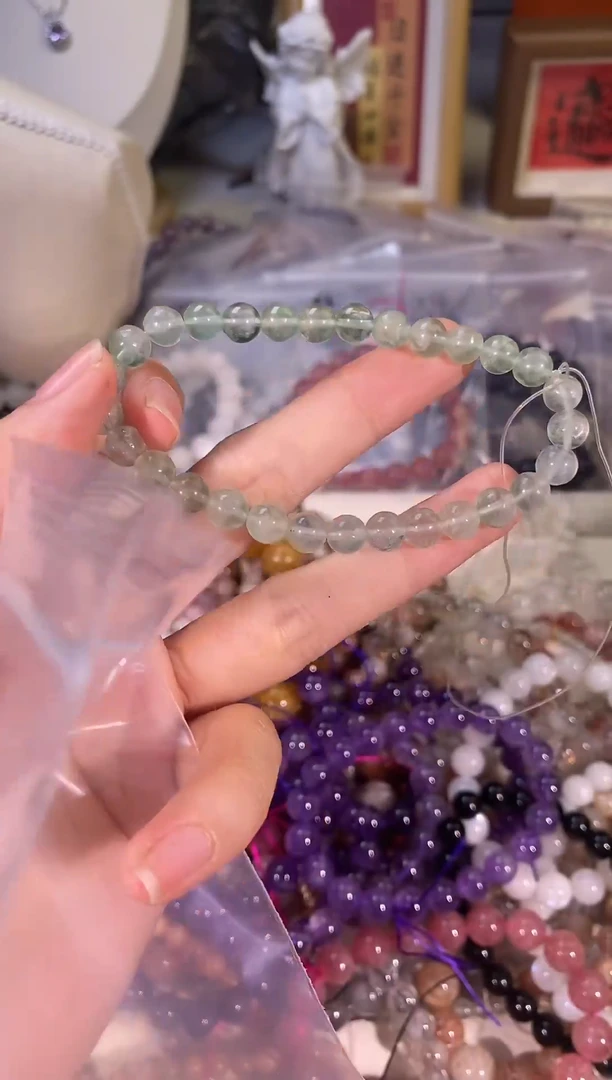 水晶手串未镶嵌57绿萤石6MM