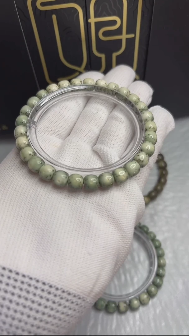 【闪购商品】星月菩提手串观系列.全玉化满绿87