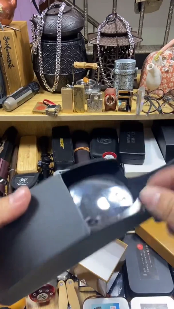 瓷片闪购商品  如图所示