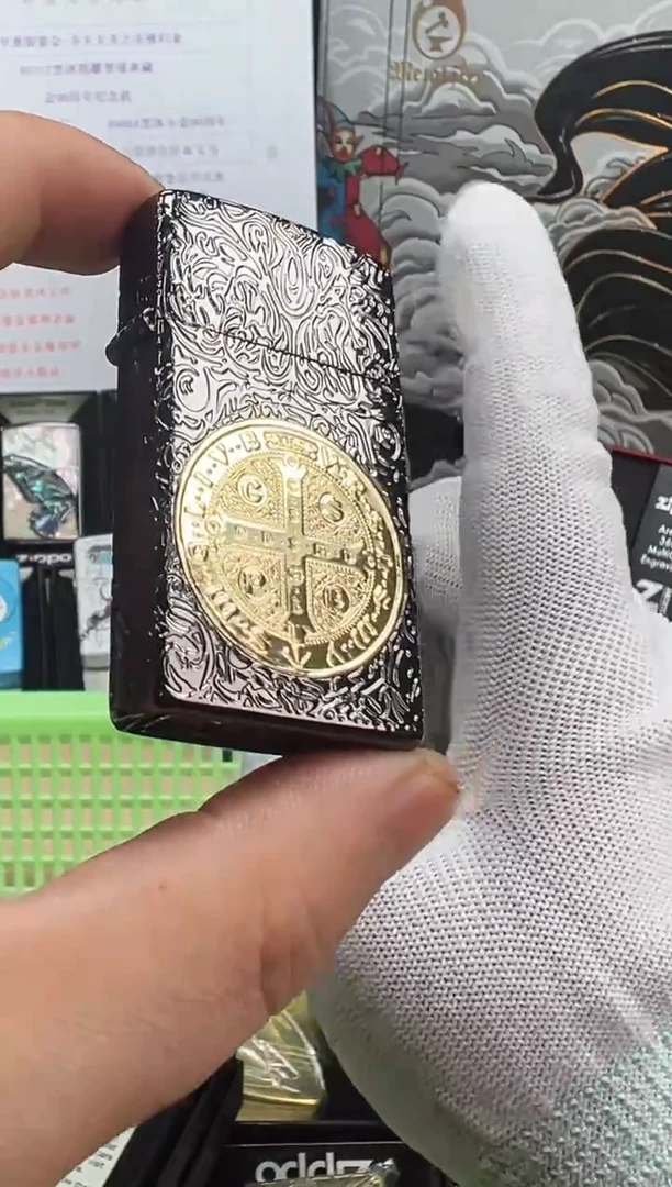 铜纤巧康斯坦丁-黑金双色