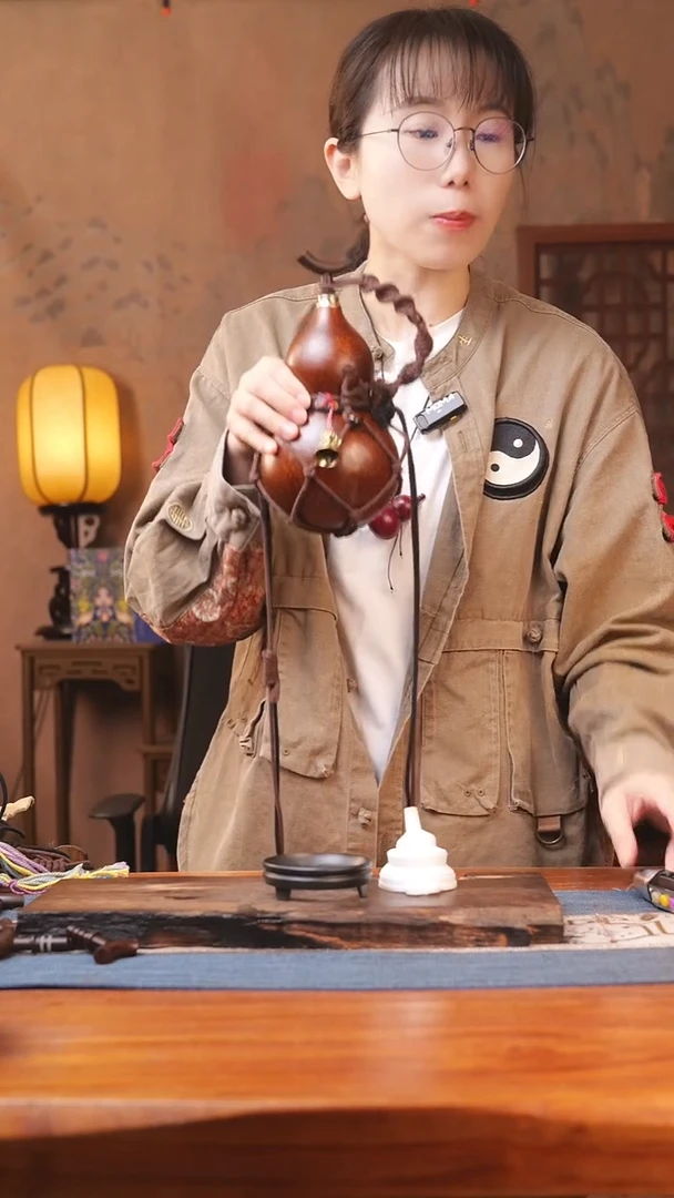 1166号链接精品大漆葫芦现货现发[一物一拍]