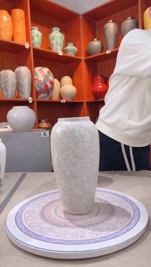 【闪购商品】瓶茶白 大号 陶瓷花瓶 无花