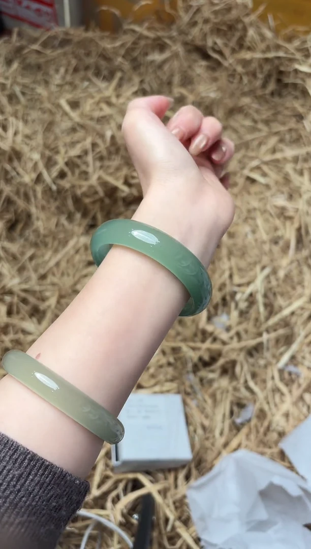 未镶嵌手镯石英质玉2158圈口56