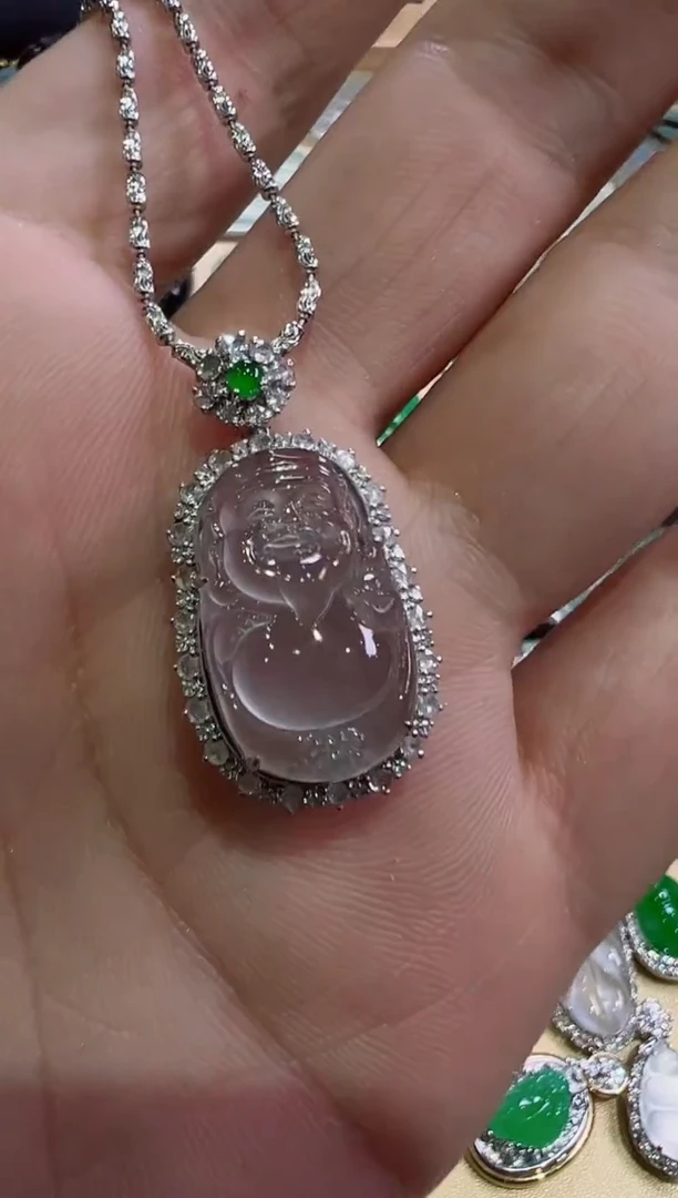 颈饰18K金镶嵌翡翠天然缅甸翡翠