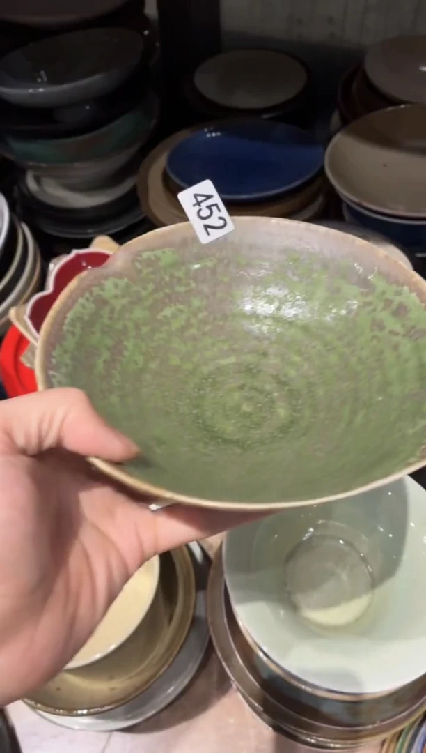 瓷片王**～452草绿色双口碗1个