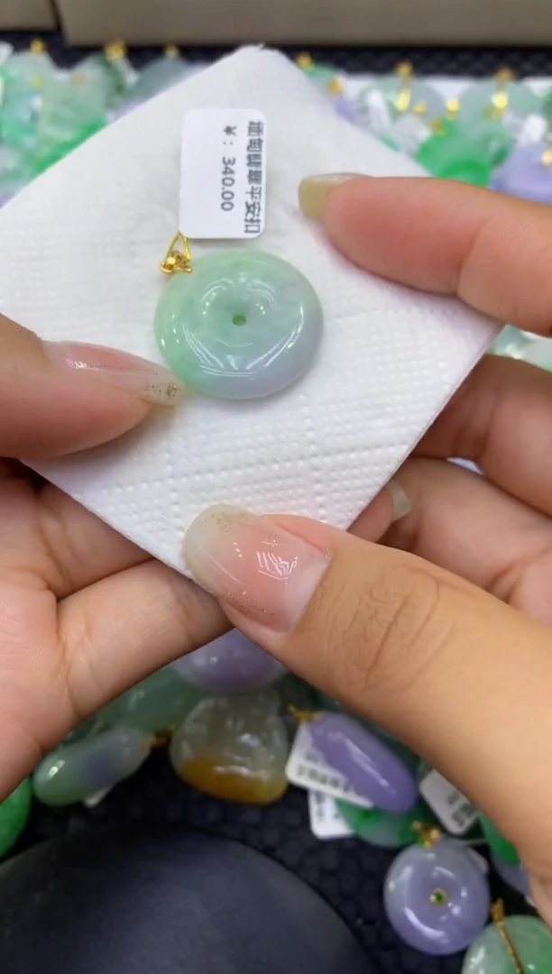 颈饰未镶嵌翡翠天然缅甸A货翡翠