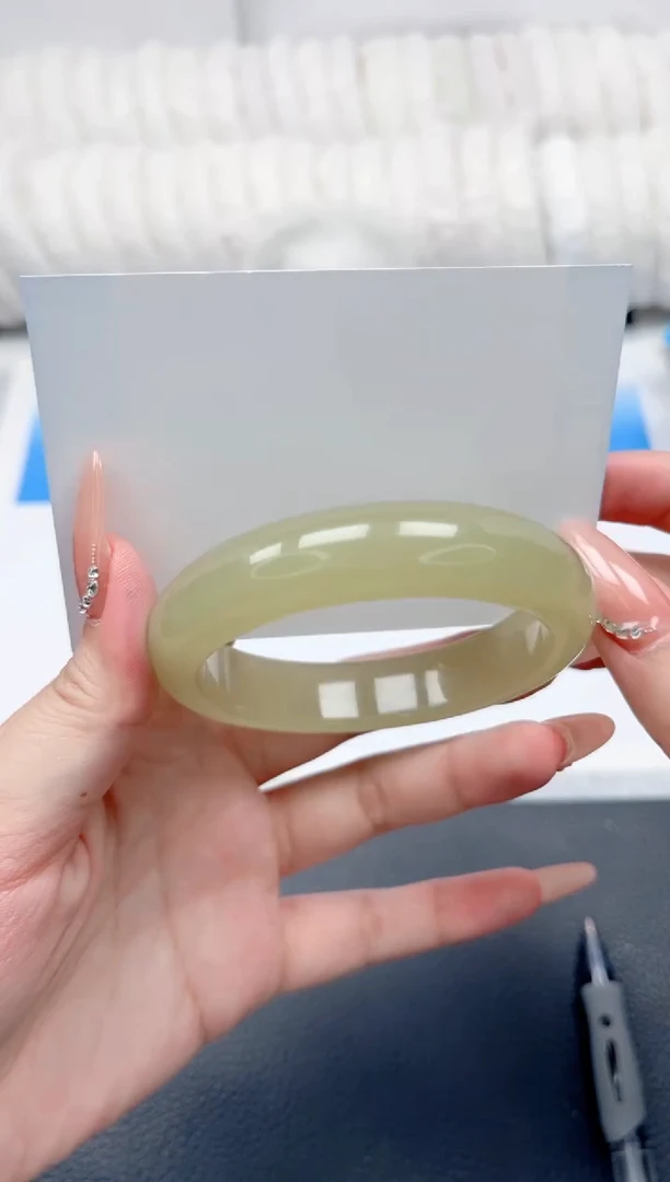 和田玉手镯未镶嵌220-茶晴60.3